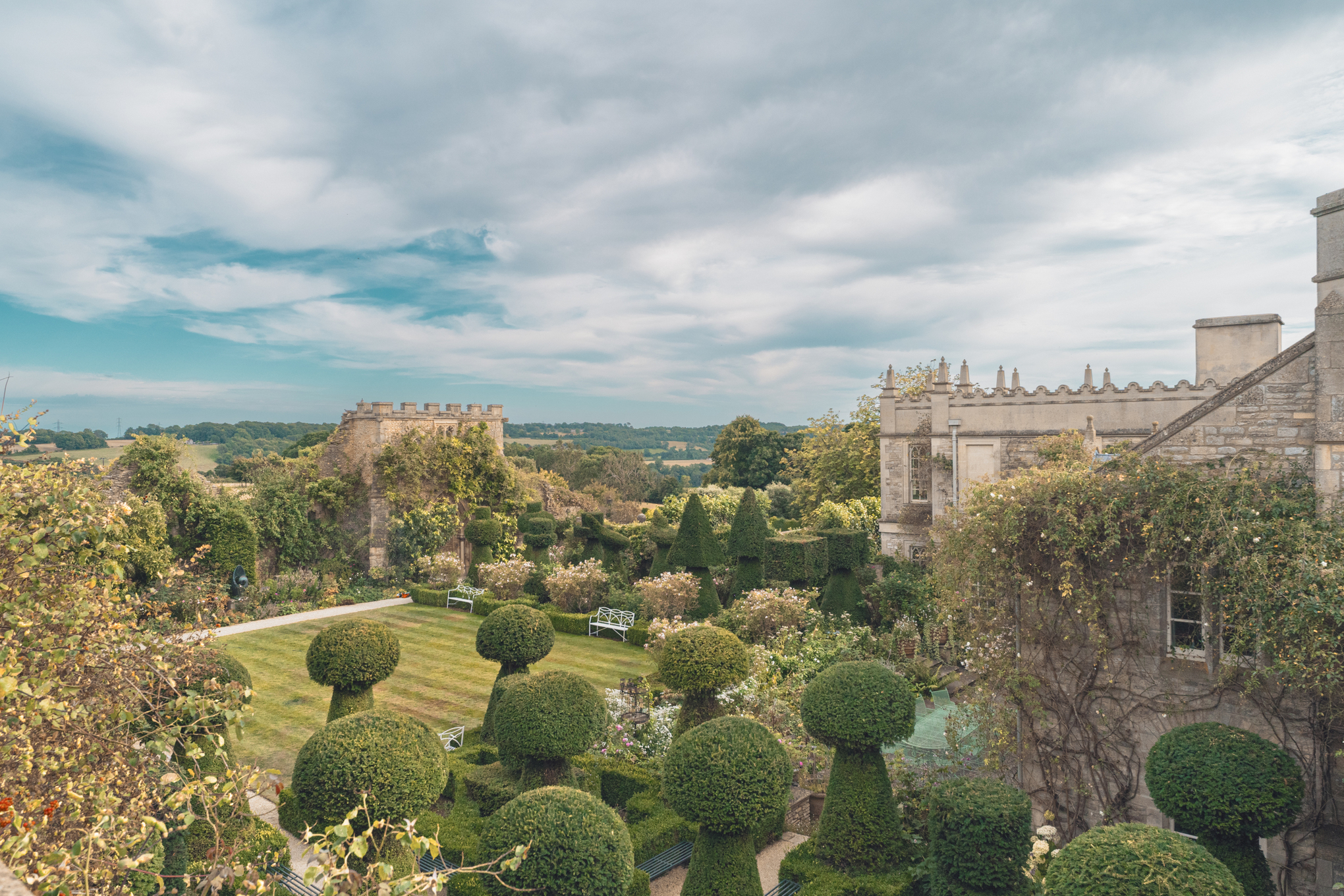 Jardín de Euridge Manor visto desde arriba